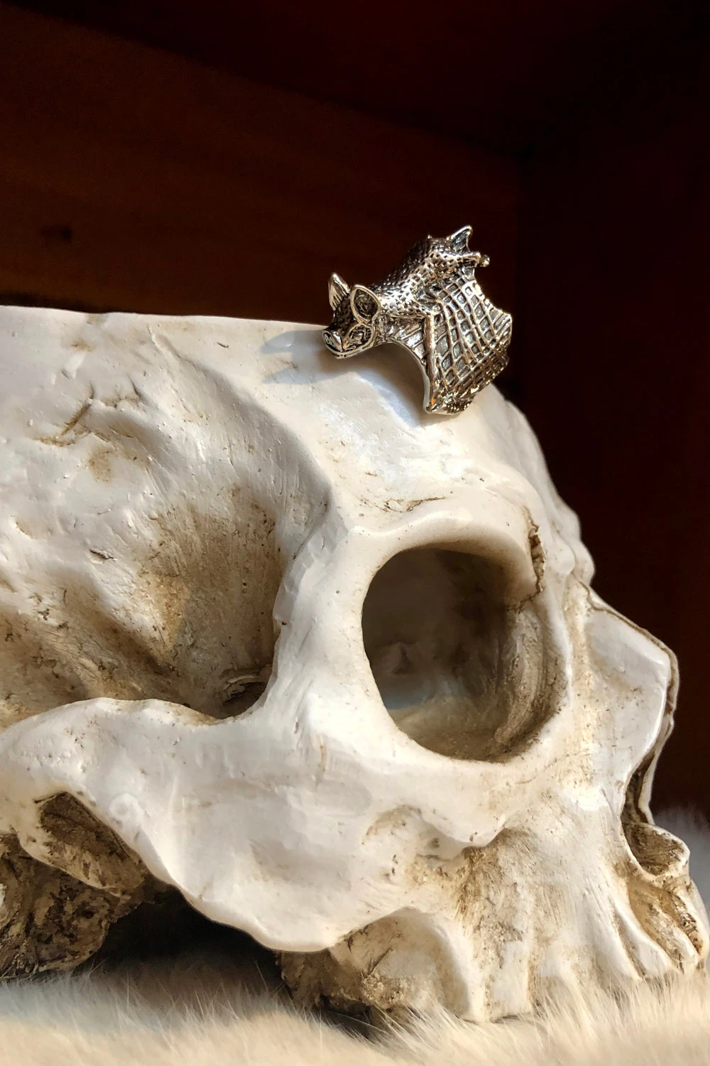 Catalyst Vampire Bat Hugger Ring - Image 10