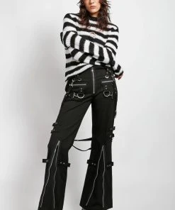 Tripp NYC Stripe Beanie [WHITE/BLACK] -vampirefreaks shop Mall Goth Beanie f6c4cd3e 8696 4f54 b8fe ef9f0a00bc16 1000x