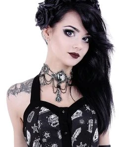 Restyle Moon Geometry Choker