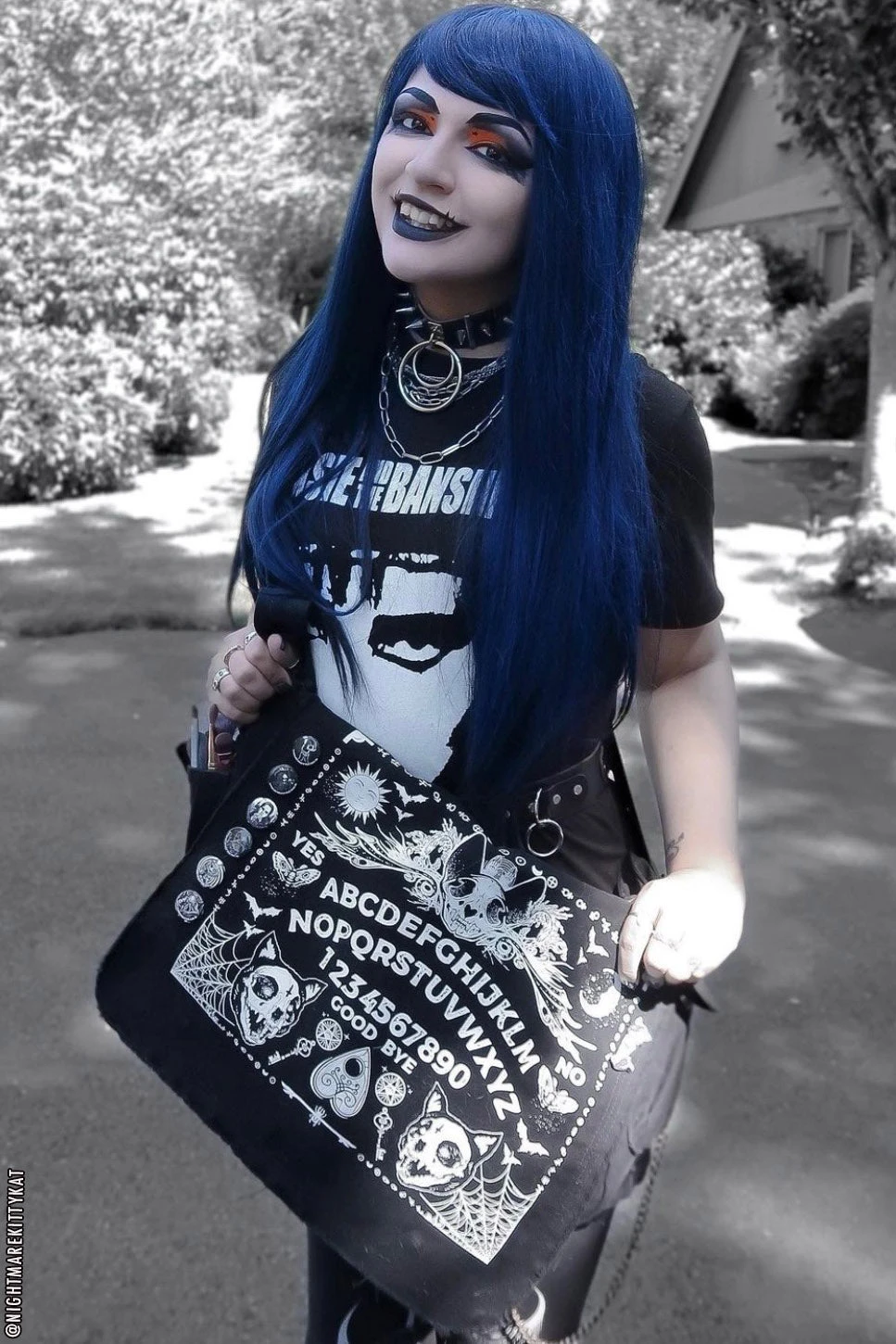 VampireFreaks Purranormal Spirit Board Messenger Bag - Image 4